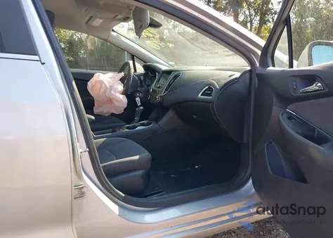 2019 Chevrolet Cruze Lt z USA, uszkodzony, nr VIN 1G1BE5SM7K7126169